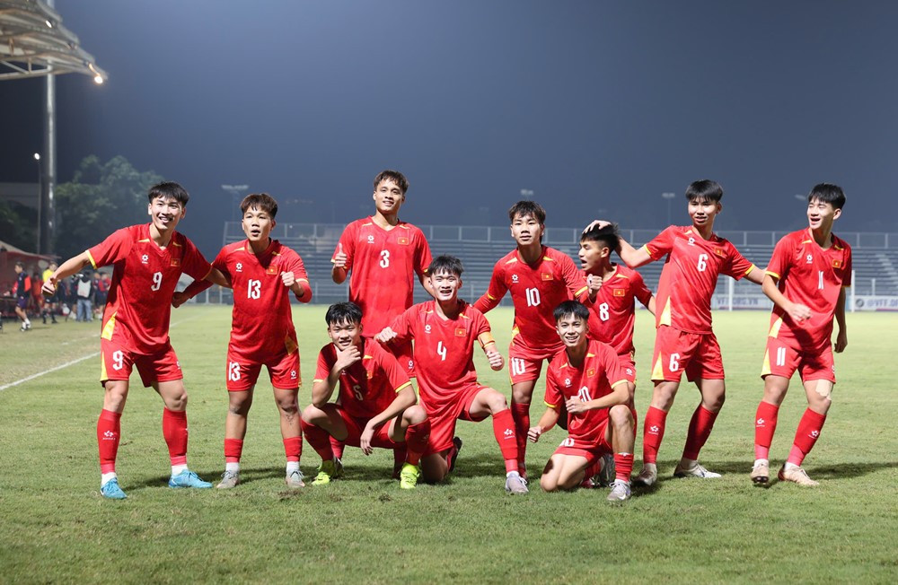 U17 Việt Nam thắng U17 Hong Kong 2 – 0: Khởi đầu hoàn hảo tại Vòng loại U17 Châu Á 2026 
